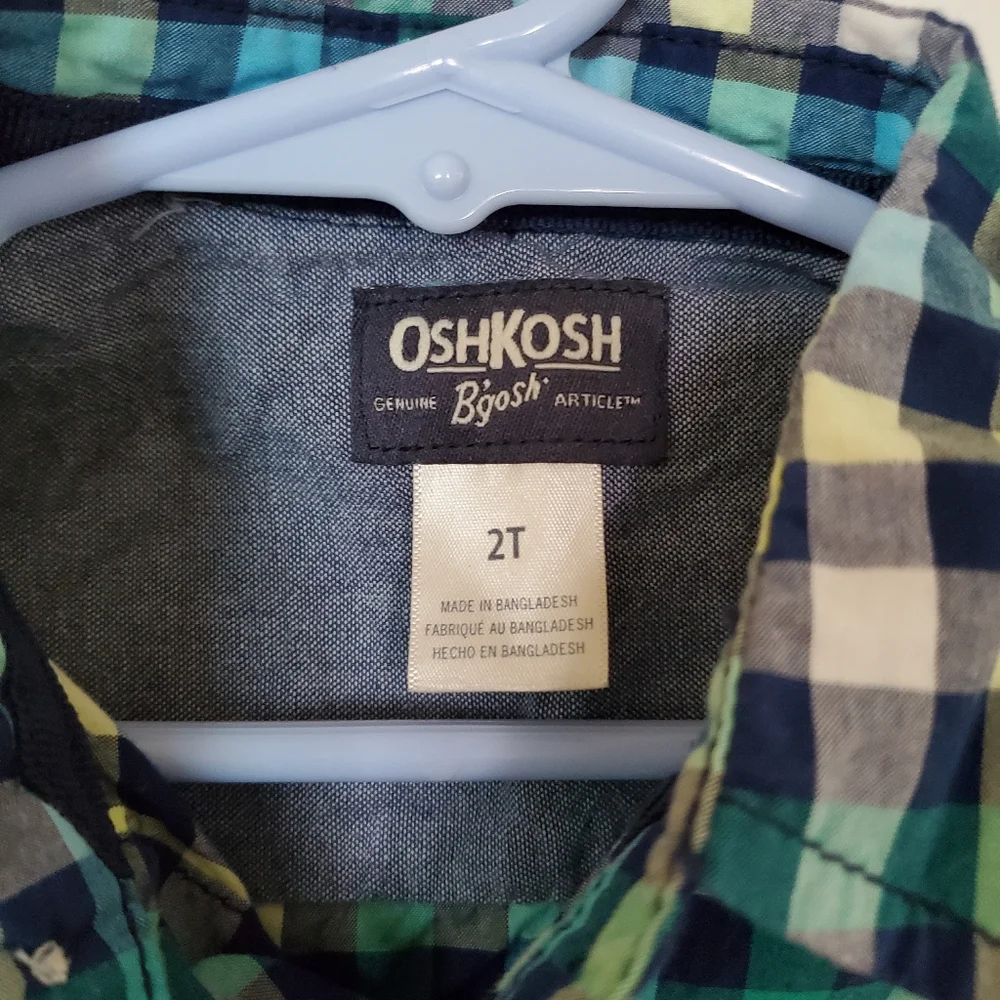 Osh Kosh toddler‎ long sleeve button down. Size 2T